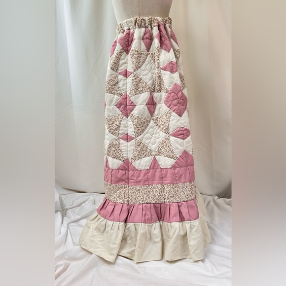 Calico Trading Co. Upcycled Cottage Quilt Patchwork Maxi Skirt Size Small - Picture 2 of 9